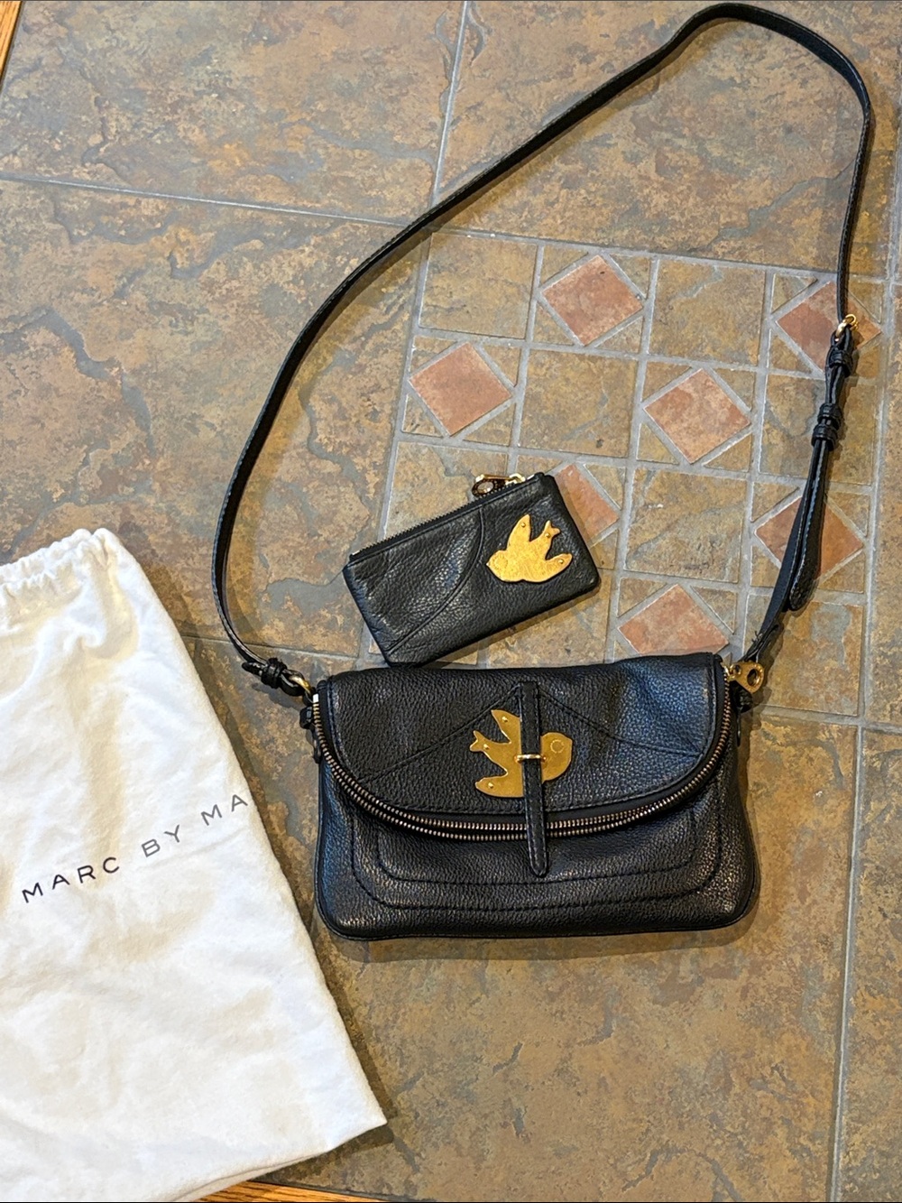 Marc by Marc Jacobs Petal to the Metal crossbody and coon purse, black